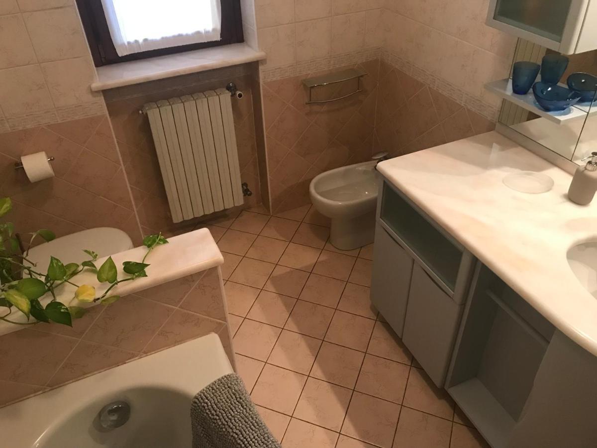 شقة ألبا  في La Casa Del Melograno المظهر الخارجي الصورة